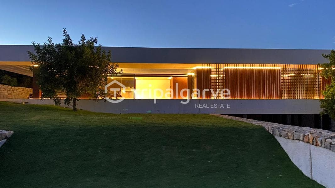 House T4